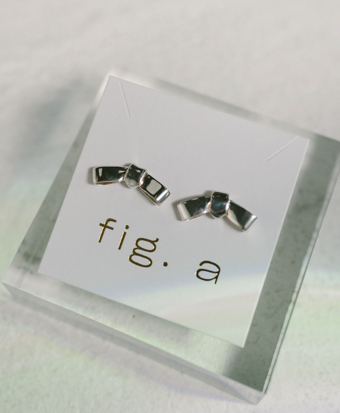 Petite Cravat Studs