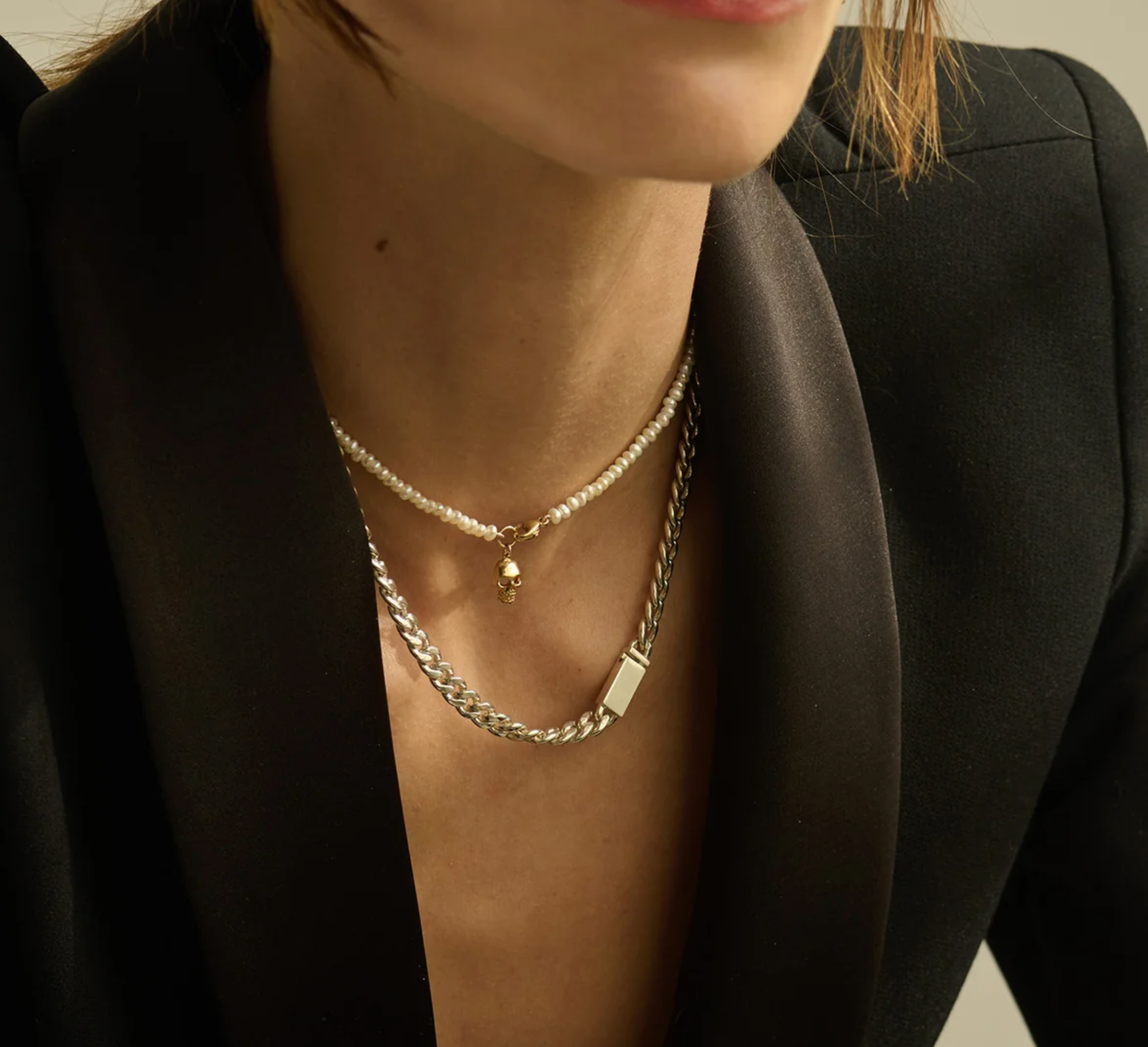 Skull Pearl Choker